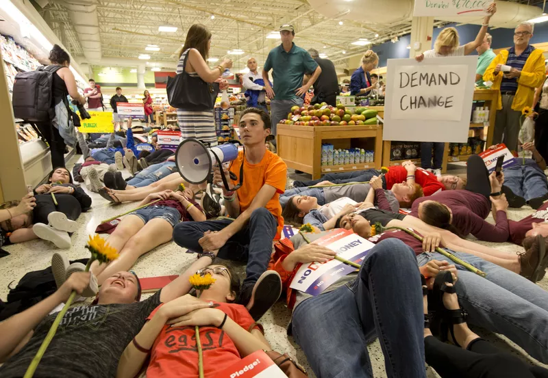 demonstration at publix